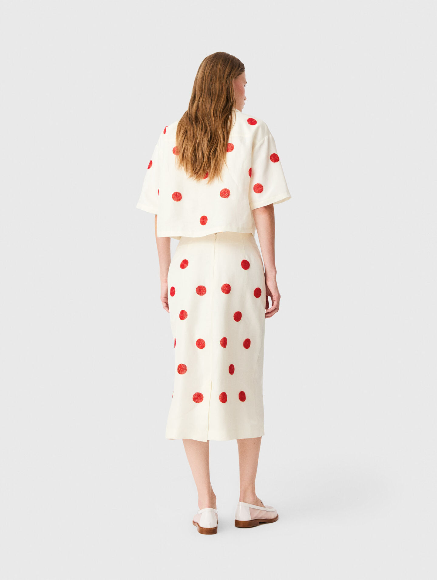 Embroidered linen and silk shirt